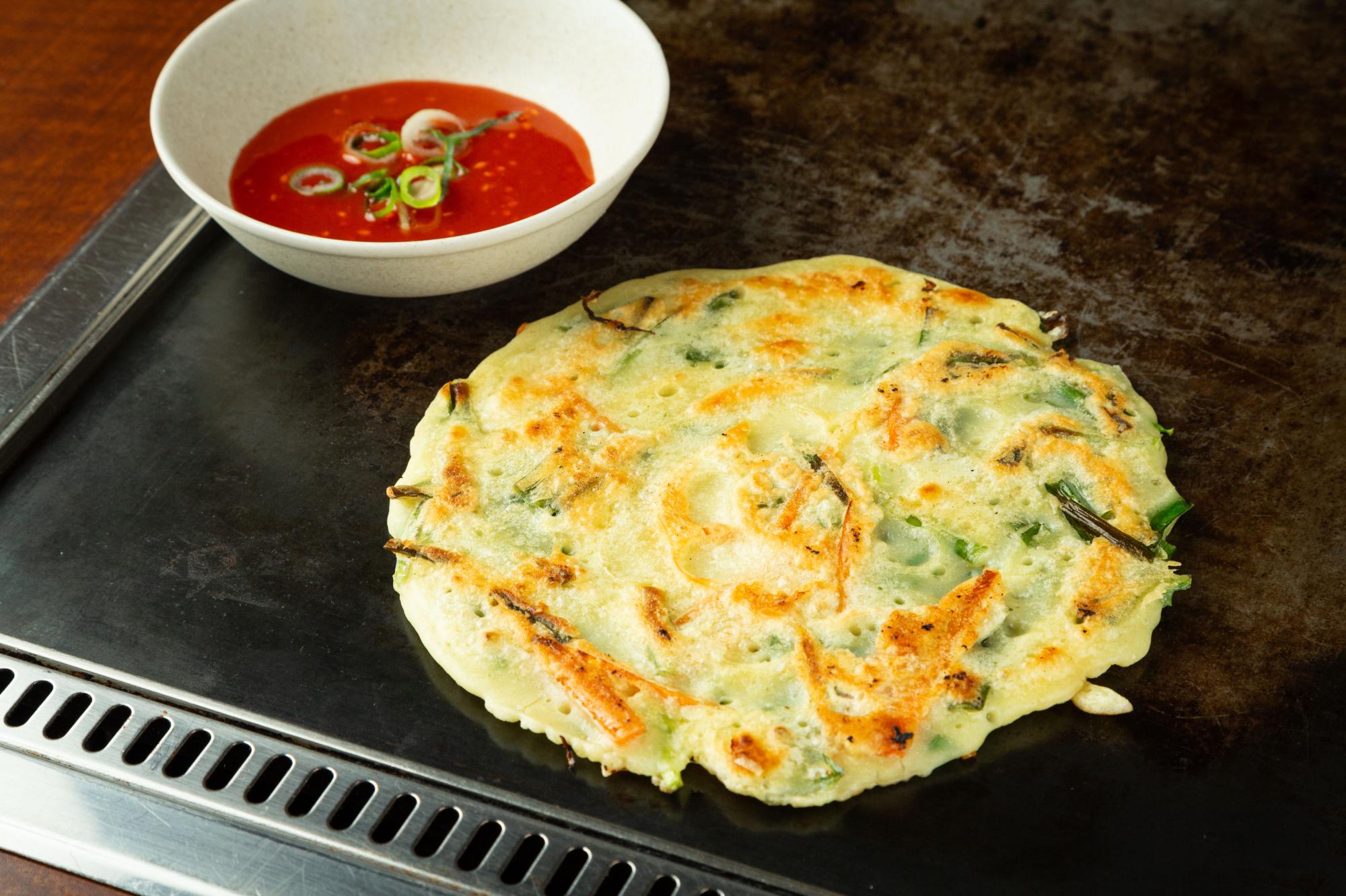 公式】お好み焼き 鉄板焼き なかなか